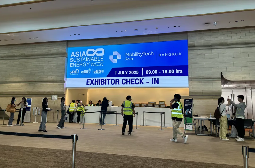 Credenciamento de expositores na Asia Sustainable Energy Week, em Bangkok